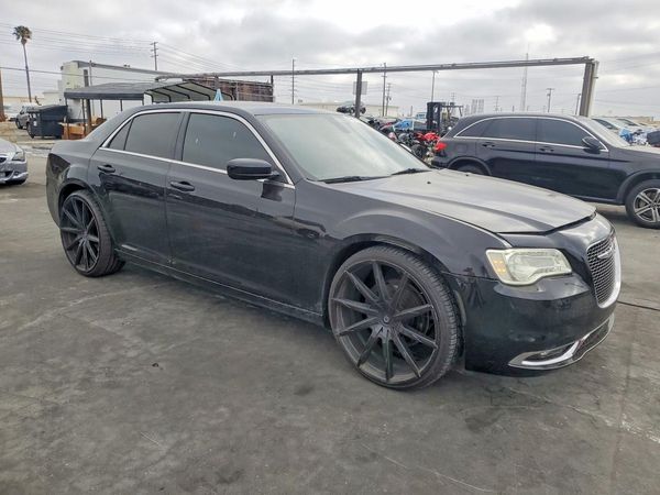 2021 CHRYSLER 300