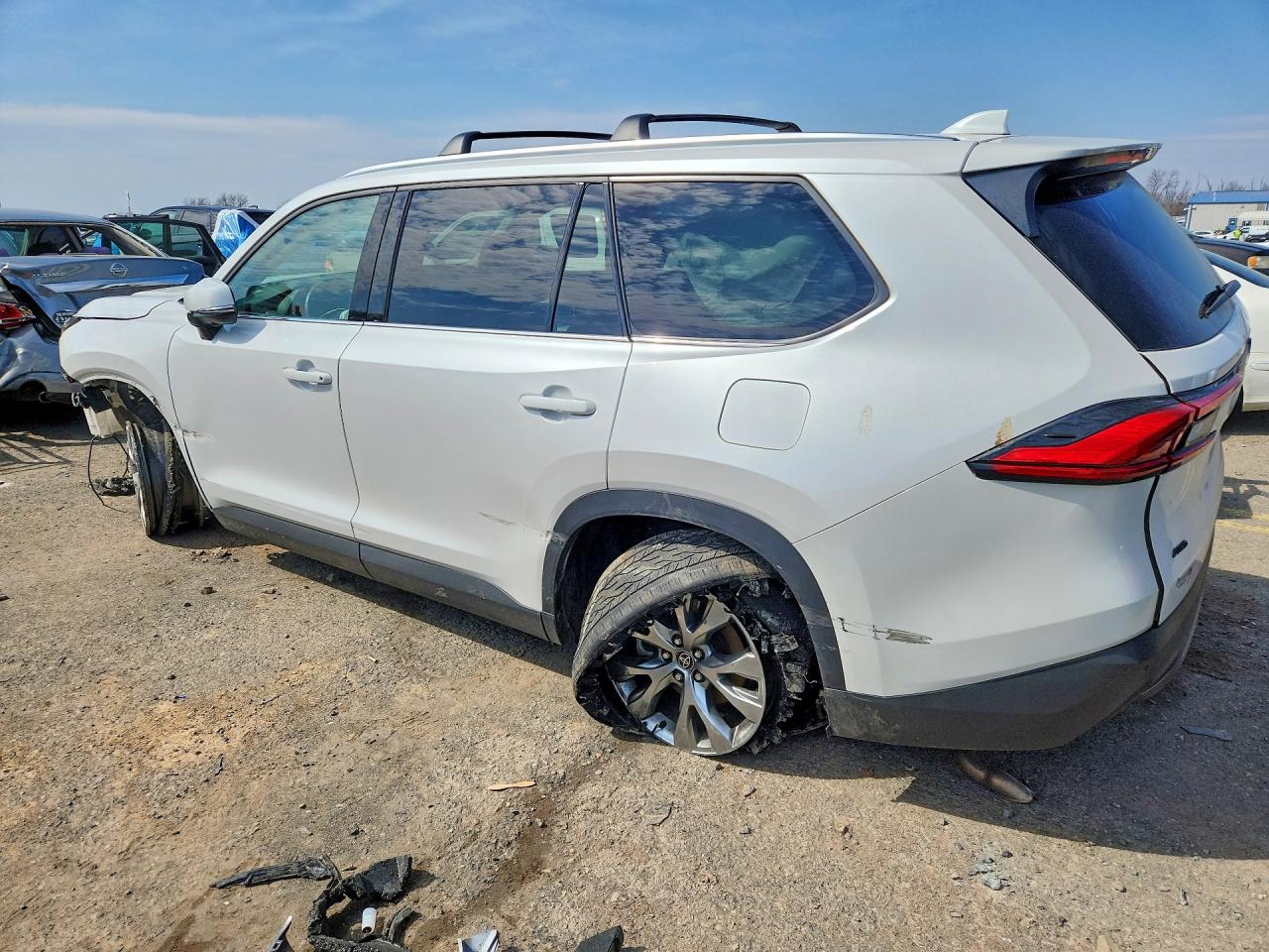 2024 TOYOTA GRAND HIGHLANDER