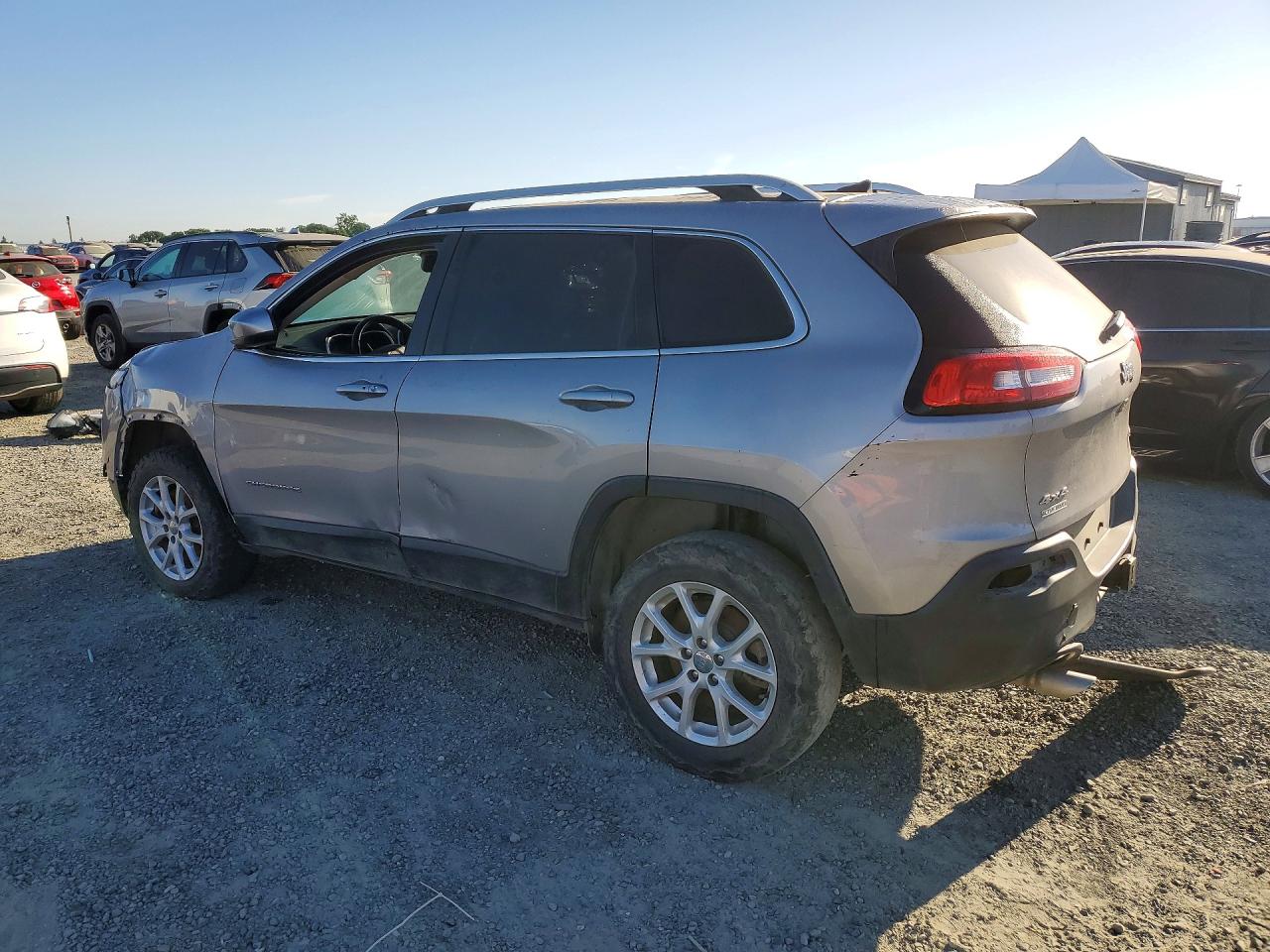 2018 JEEP CHEROKEE LATITUDE PLUS 4X4