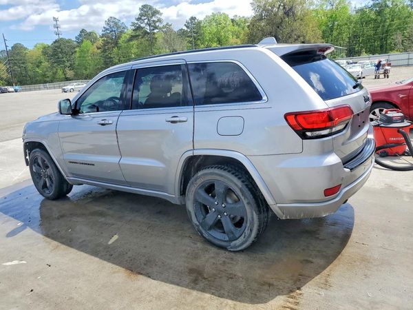 2015 JEEP GRAND CHEROKEE LAREDO 4X2