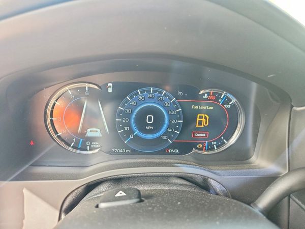 2018 CADILLAC ESCALADE