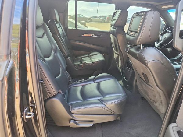 2018 CADILLAC ESCALADE