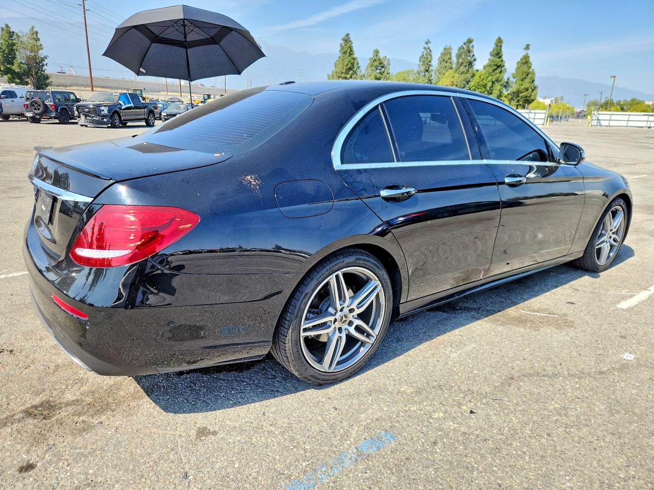 2018 MERCEDES-BENZ E E300