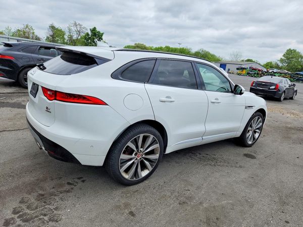 2017 JAGUAR F-PACE