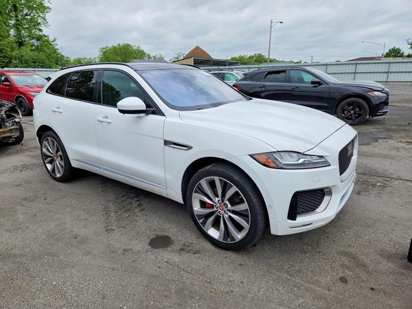 2017 JAGUAR F-PACE
