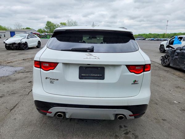 2017 JAGUAR F-PACE