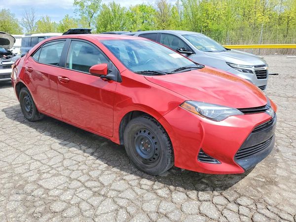 2018 TOYOTA COROLLA