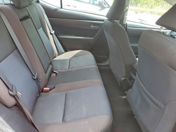 2018 TOYOTA COROLLA