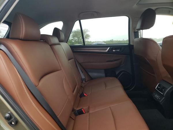 2019 SUBARU OUTBACK Touring+M/R+ES+NAVI