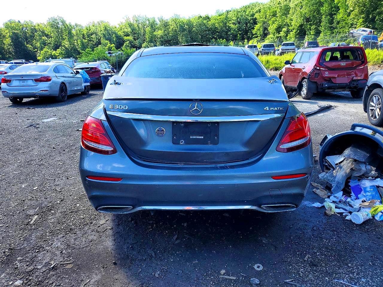2017 MERCEDES-BENZ E-CLASS E300-4M