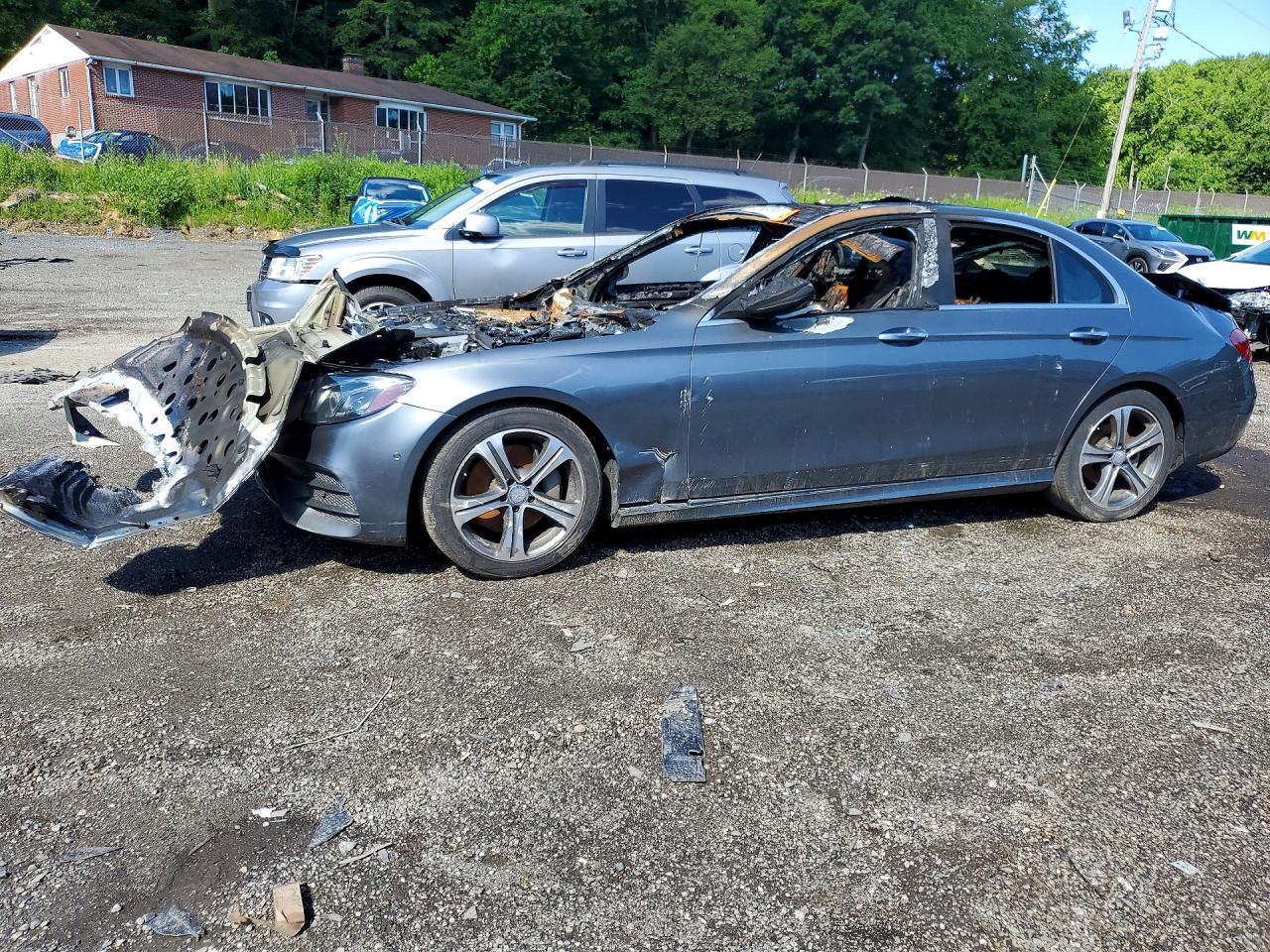 2017 MERCEDES-BENZ E-CLASS E300-4M