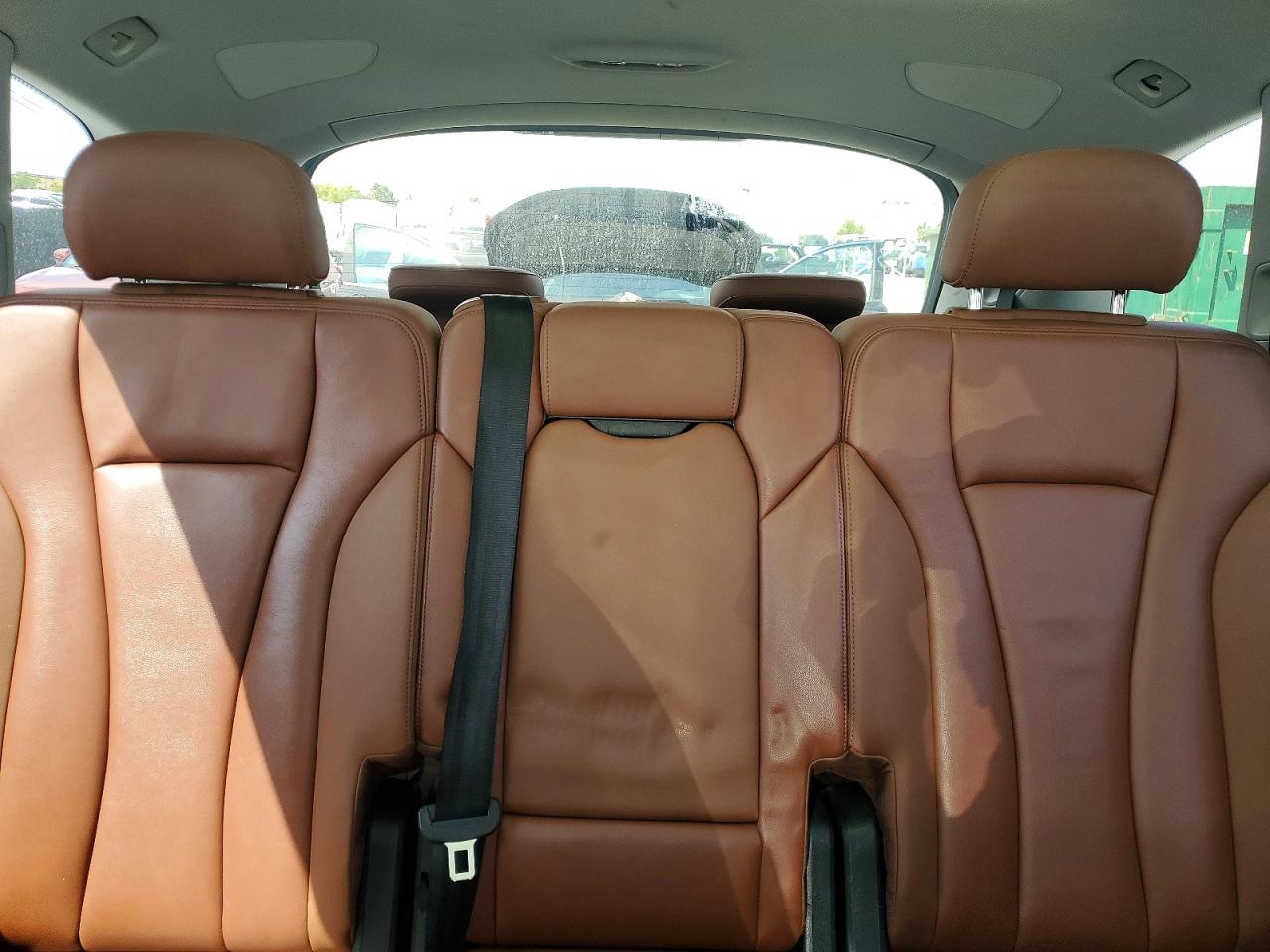 2021 AUDI Q7 quattro Premium Plus