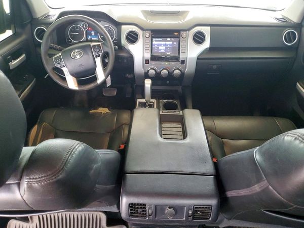 2014 TOYOTA TUNDRA SR5