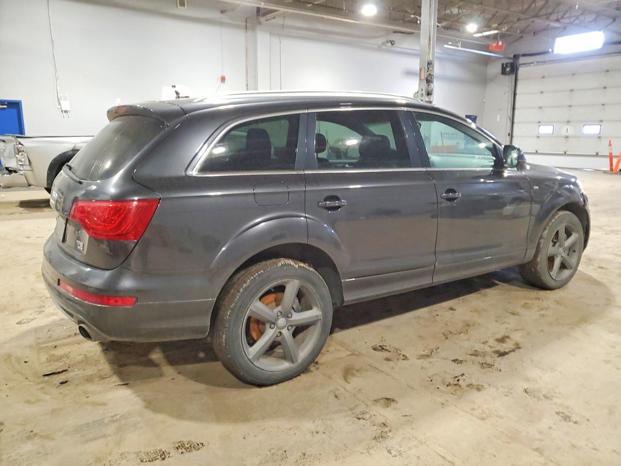2015 AUDI Q7 V6 4DR AWD Prestige