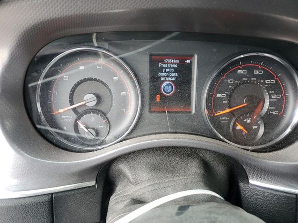 2014 DODGE CHARGER SE