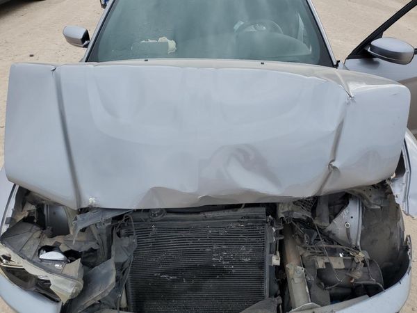 2014 DODGE CHARGER SE