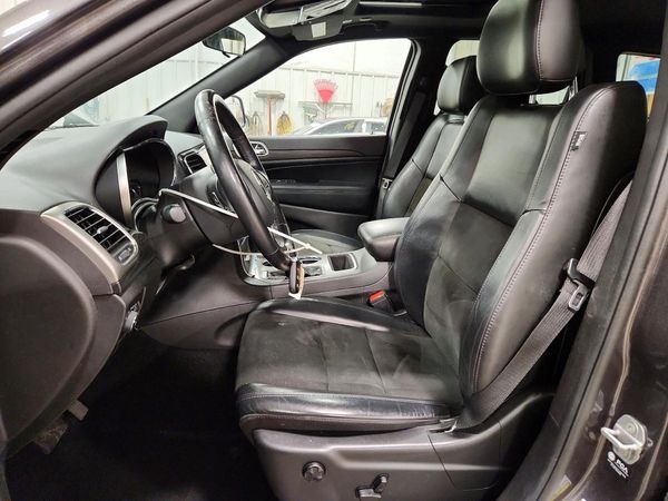 2021 JEEP GRAND CHEROKEE Laredo