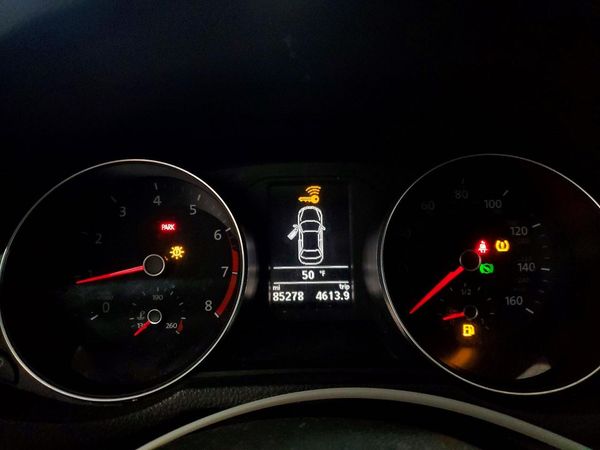 2017 VOLKSWAGEN PASSAT