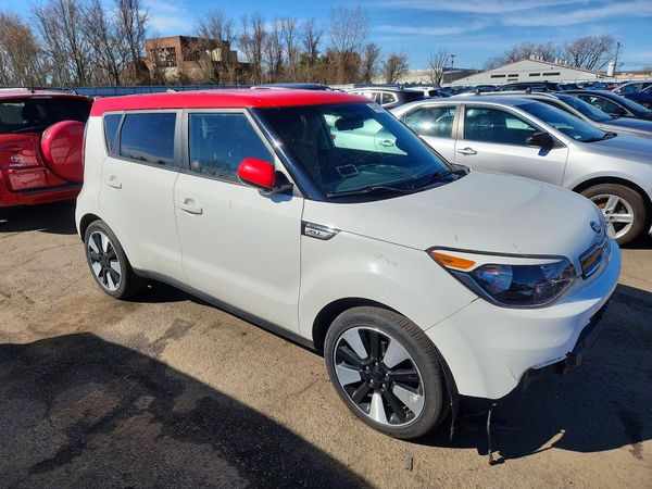 2017 KIA SOUL