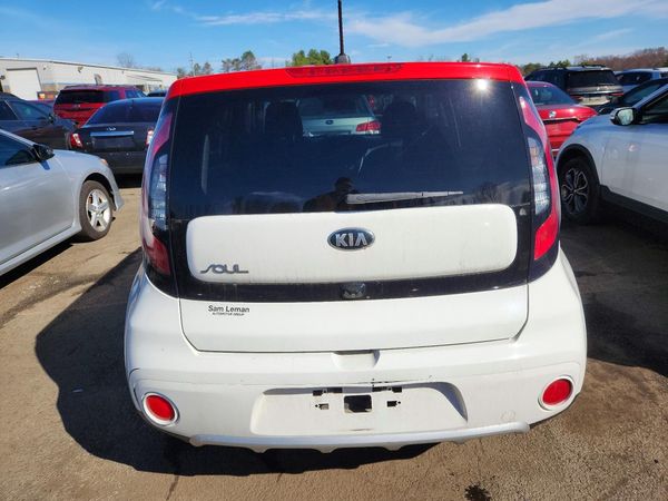 2017 KIA SOUL