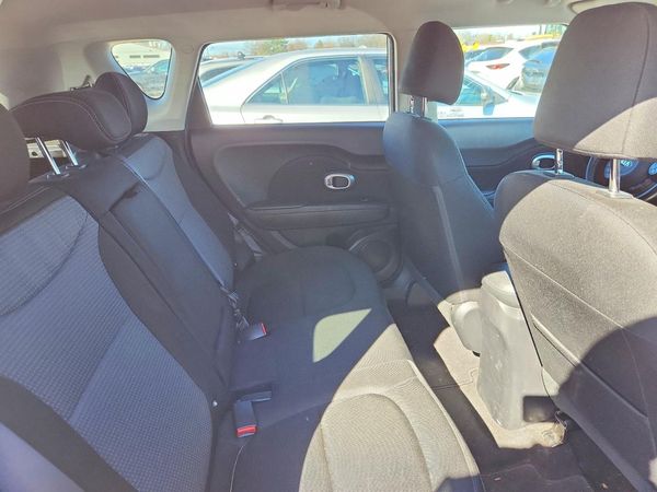 2017 KIA SOUL