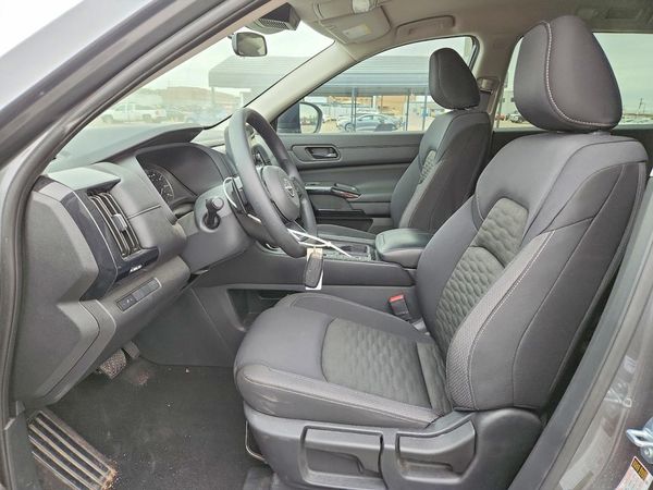 2025 NISSAN PATHFINDER