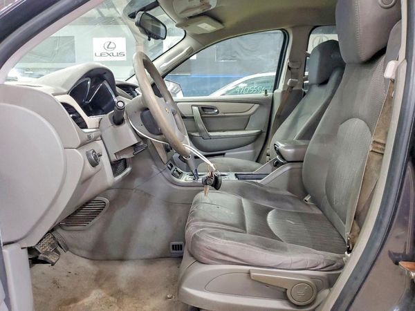 2016 CHEVROLET TRAVERSE LS
