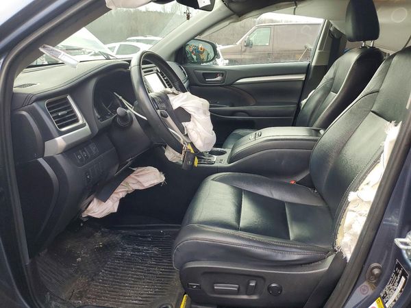 2019 TOYOTA HIGHLANDER
