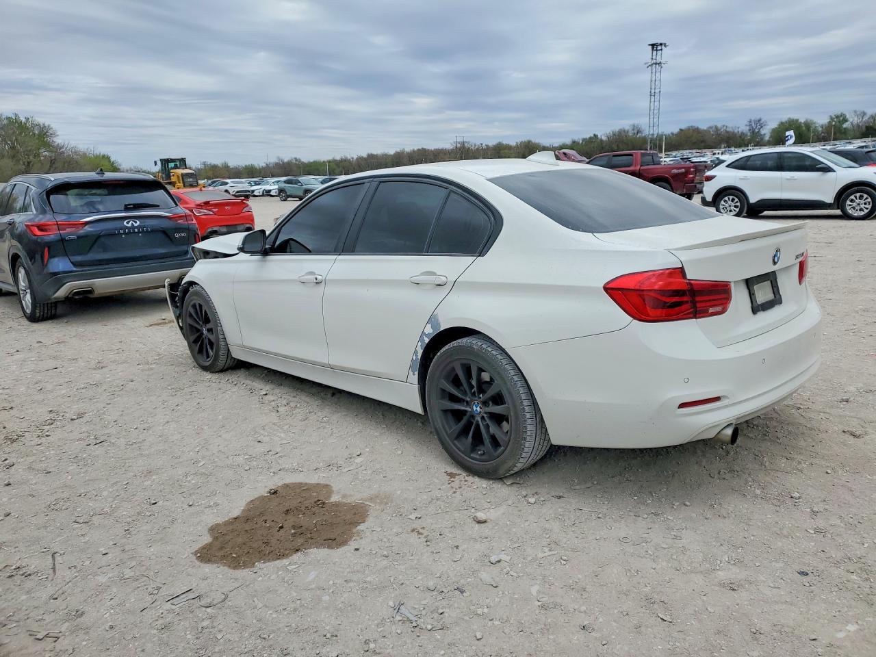 2016 BMW 320