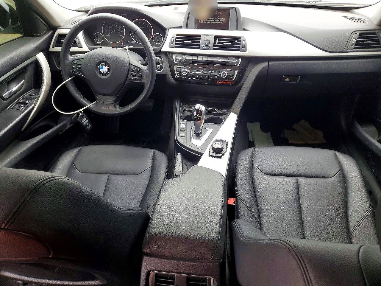 2016 BMW 320