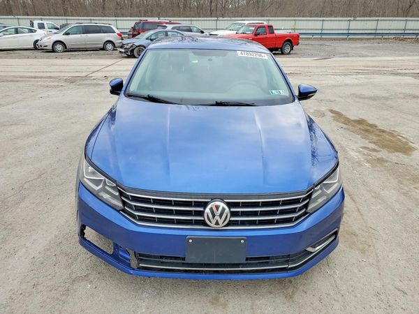 2017 VOLKSWAGEN PASSAT S — DIRF