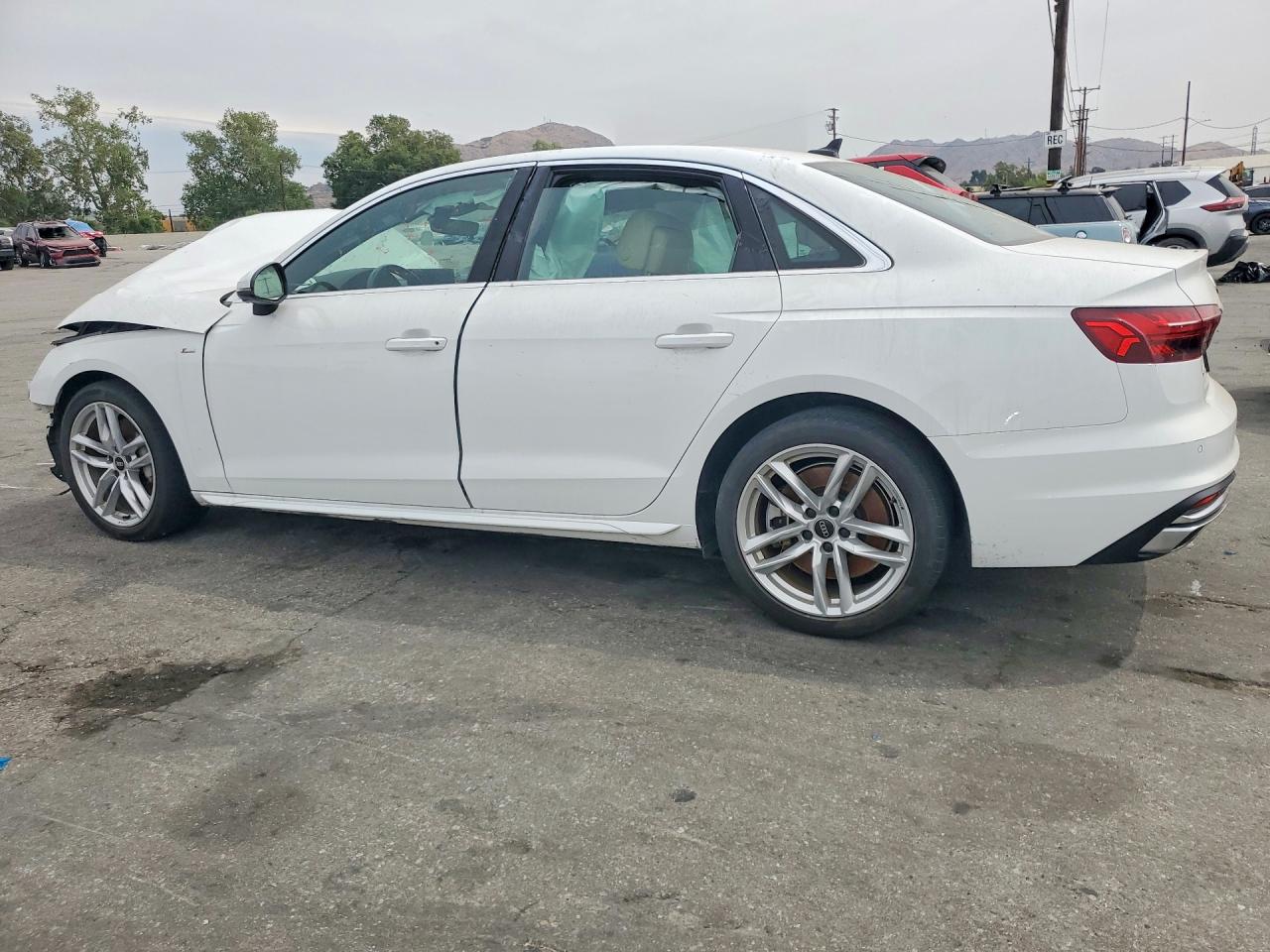 2024 AUDI A4 quattro Premium Plus