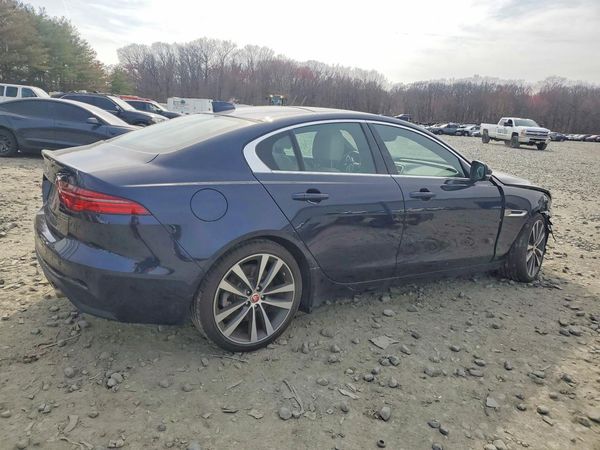 2020 JAGUAR XE