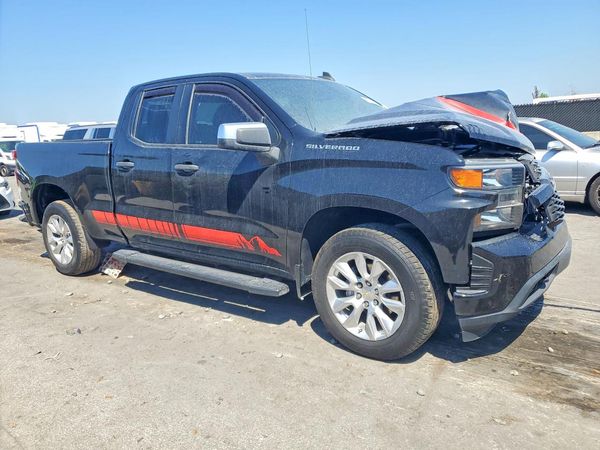 2021 CHEVROLET SILVERADO Custom — Passenger 3/4