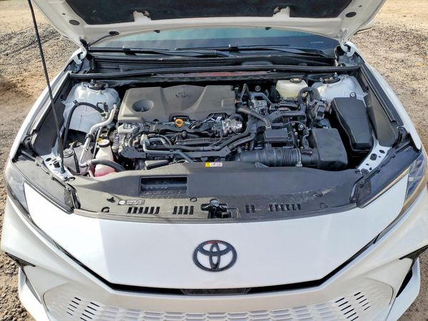 2026 TOYOTA CAMRY