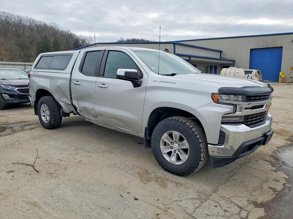 2019 CHEVROLET SILVERADO LT — Passenger 3/4