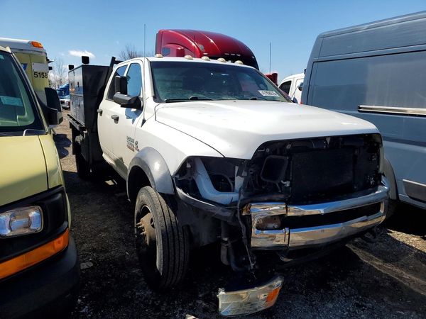 2016 RAM 5500 CREW CAB CHASSIS