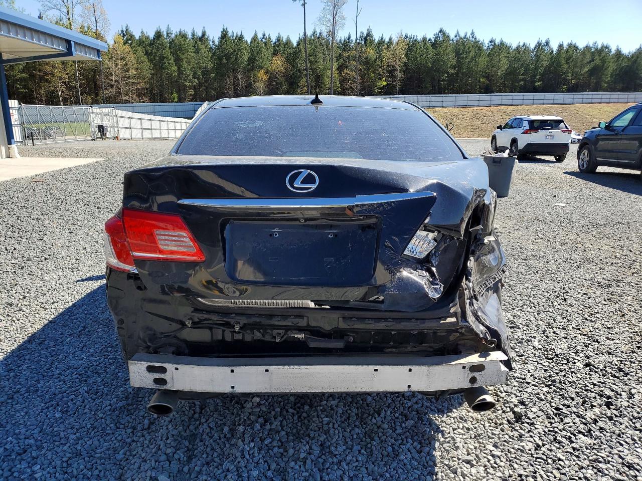2011 LEXUS ES 350