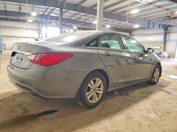 2013 HYUNDAI SONATA GLS/ GLS Popular