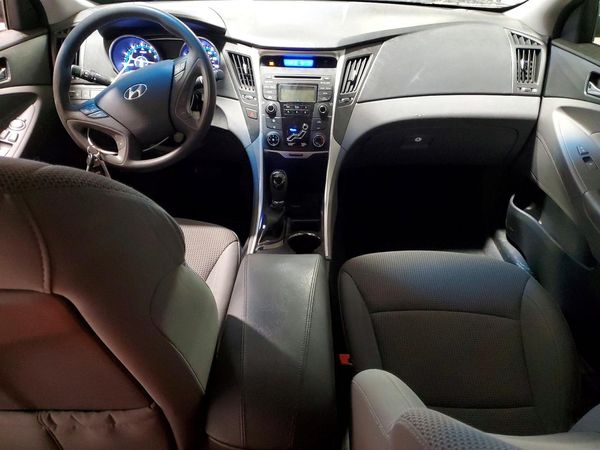 2013 HYUNDAI SONATA GLS/ GLS Popular