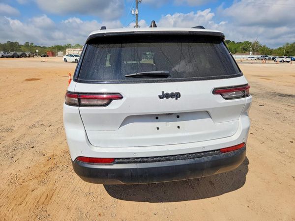 2024 JEEP GRAND CHEROKEE L LAREDO 4X2