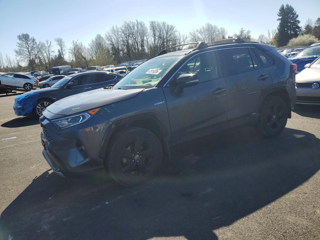 2020 TOYOTA RAV4 XSE HV
