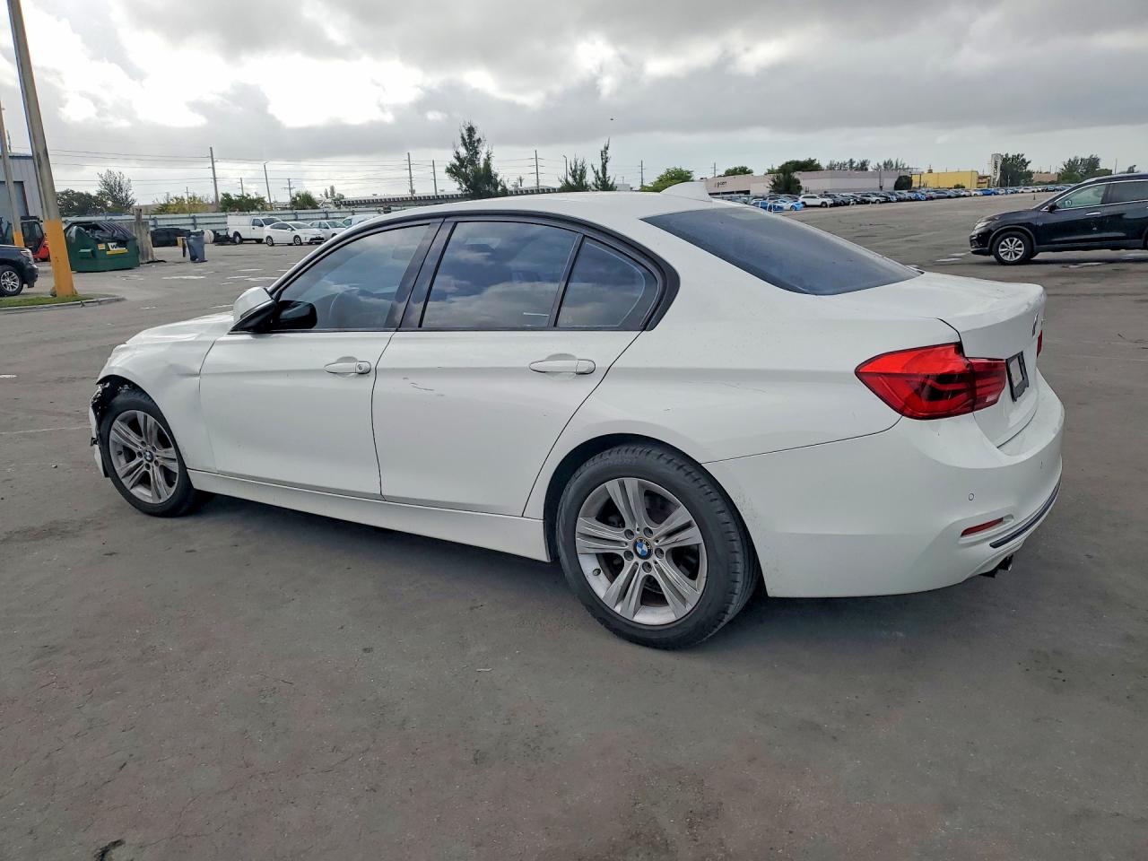 2016 BMW 328