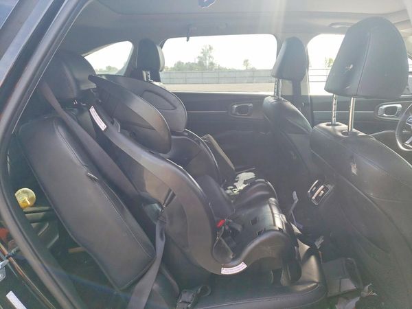 2024 KIA SORENTO