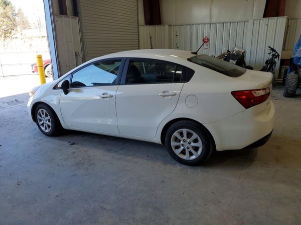 2014 KIA RIO