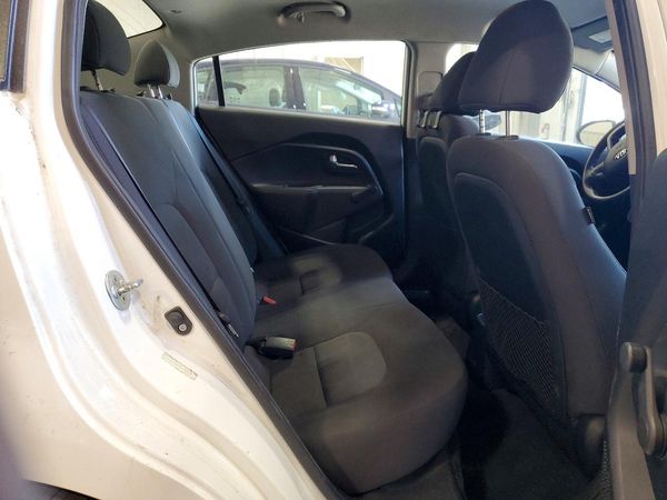 2014 KIA RIO