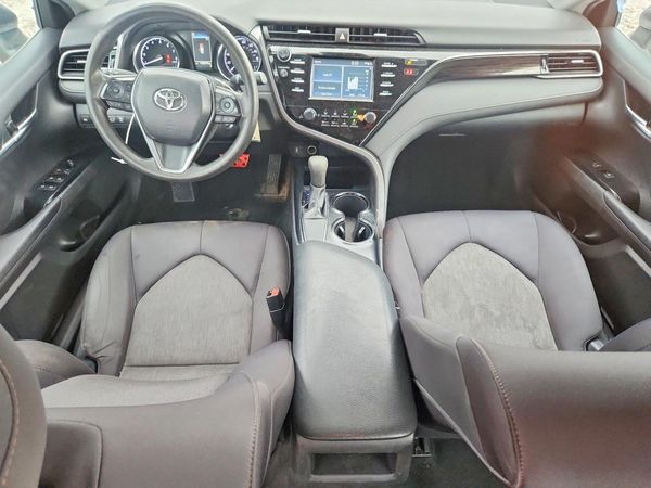 2019 TOYOTA CAMRY