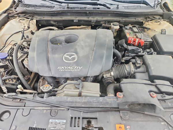 2015 MAZDA 3