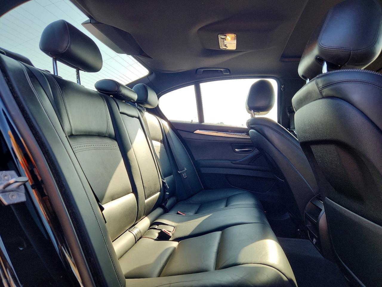 2015 BMW 528