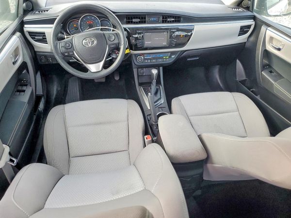 2016 TOYOTA COROLLA